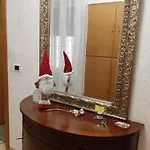 House For アパート ローマ